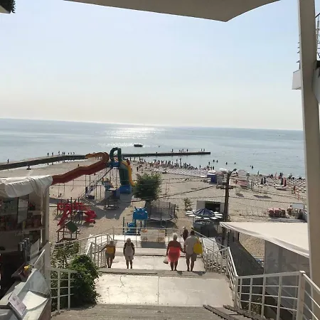 Апартаменты Возле Моря. Apartman Odessza